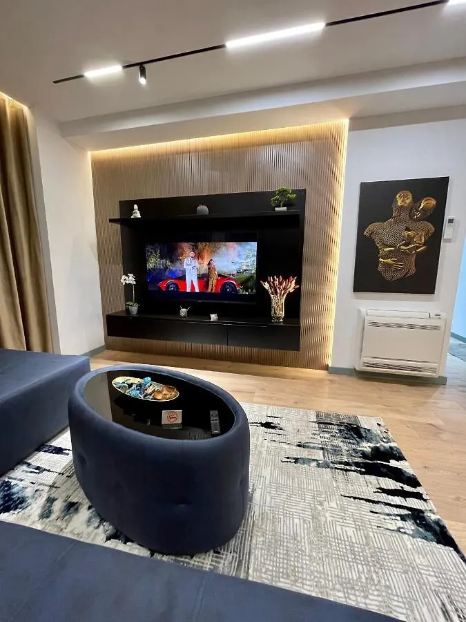 Queens Luxury Apartments Tirana Albania