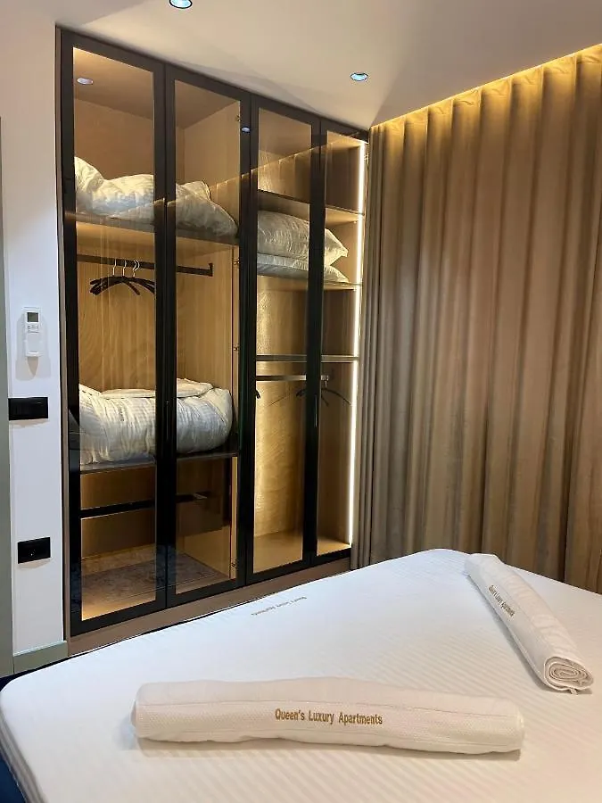 Queens Luxury Apartments Tirana 0*,  Albania