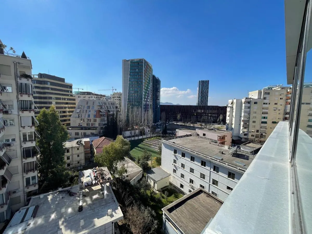 Queens Luxury Apartments Tirana 0*,  Albania